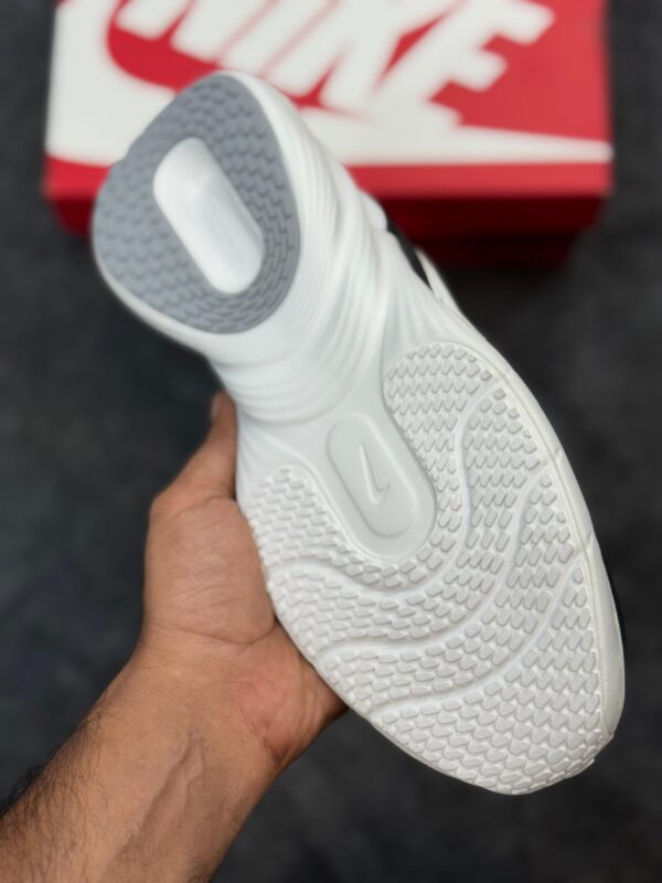 First Copy Nike Zoom Uplift 2025 – Premium Sports & Training Sneakers for Men - Image 3