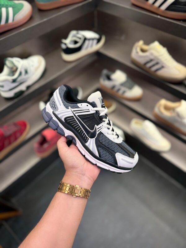 First Copy Nike Zoom Vomero | Summit Black Dark Grey - Image 3
