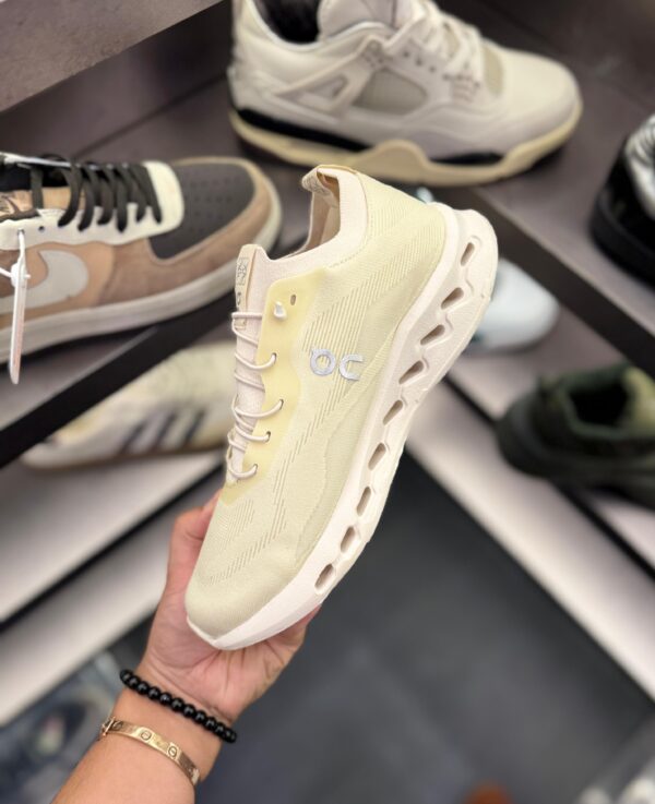 First Copy ON Running CloudTilt Sand – Ultra-Lightweight Comfort - Image 4