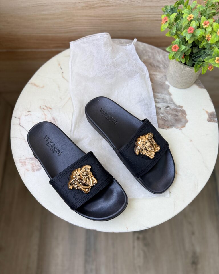 First Copy Versace Black & Gold Luxury Slides (1)