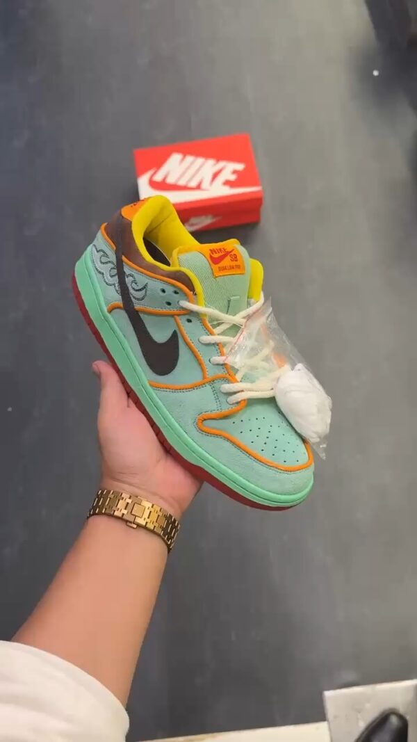 First Copy Nike SB Dunk Rodeo Tourmaline | Premium Streetwear Sneakers
