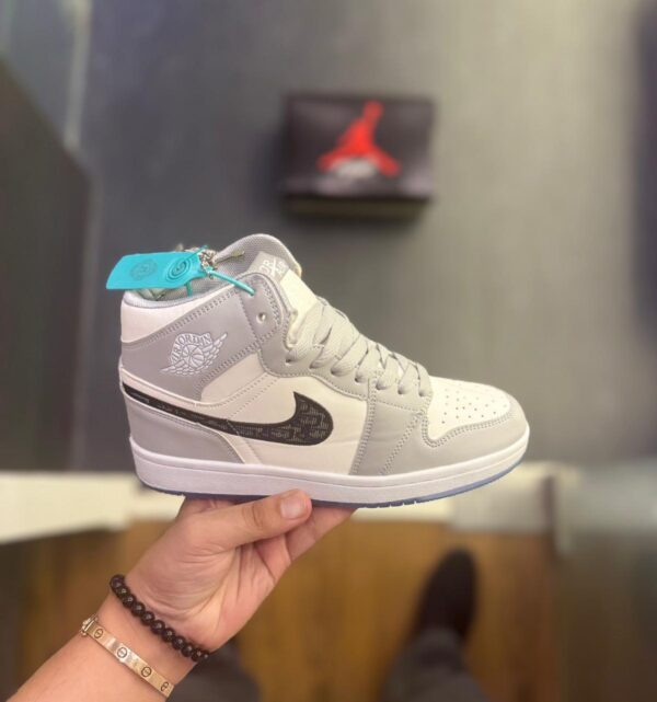 FIRST COPY Air Jordans Retro 1 Mid Dior – Premium Limited Edition Sneaker - Image 3
