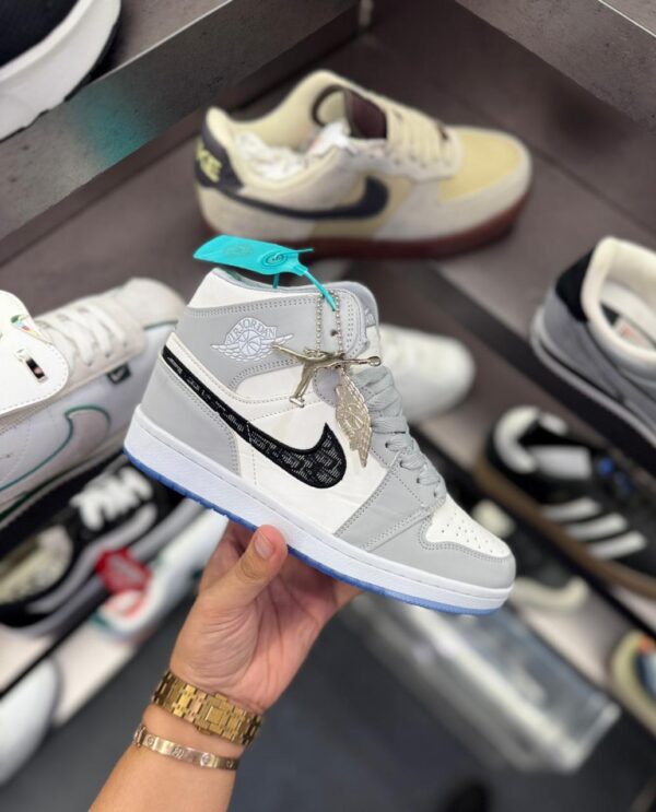 FIRST COPY Air Jordans Retro 1 Mid Dior – Premium Limited Edition Sneaker - Image 5