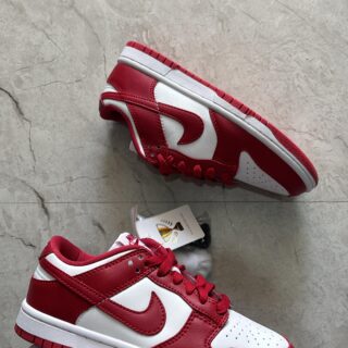FIRST COPY Nike SB Dunk Girls