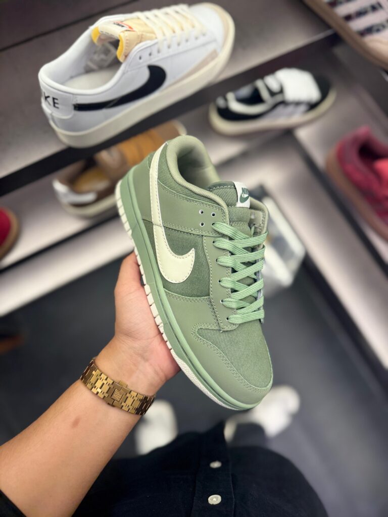 First Copy Nike SB Dunk Oil Aura Green (2)