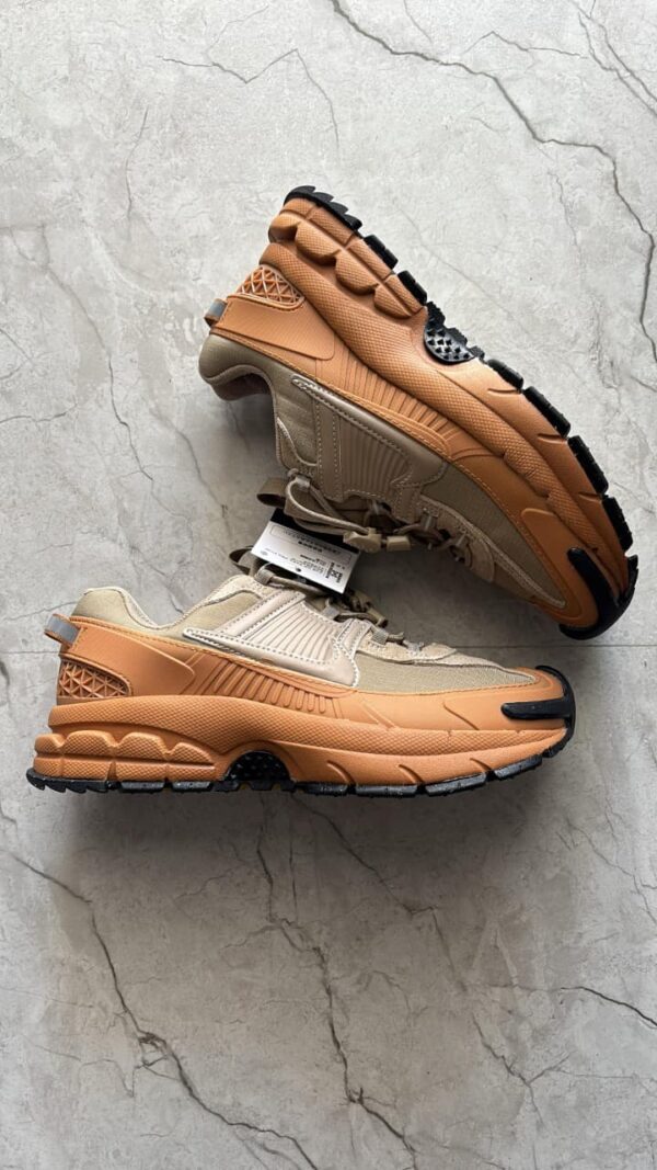 First Copy Nike Zoom Vomero