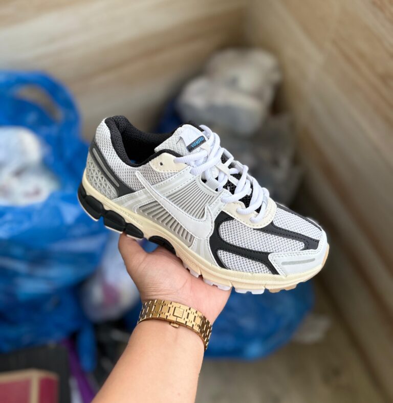 First Copy Nike Zoom Vomero 5 Super Sonic (2)