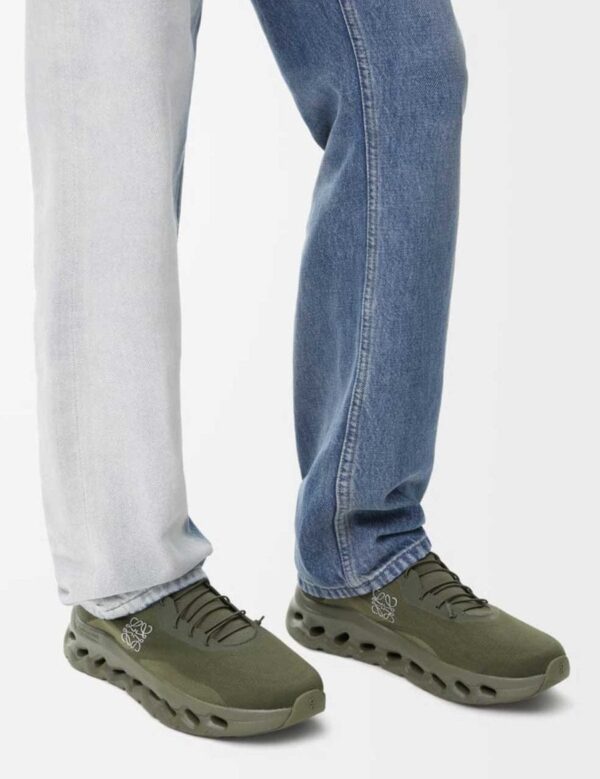 First Copy ON RUNNING X LOEWE Cloudtilt Khaki - Image 6