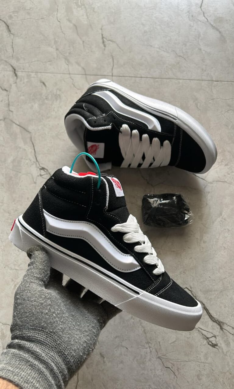 First Copy Vans Off The Wall Mid-Ankle Sneakers (1)