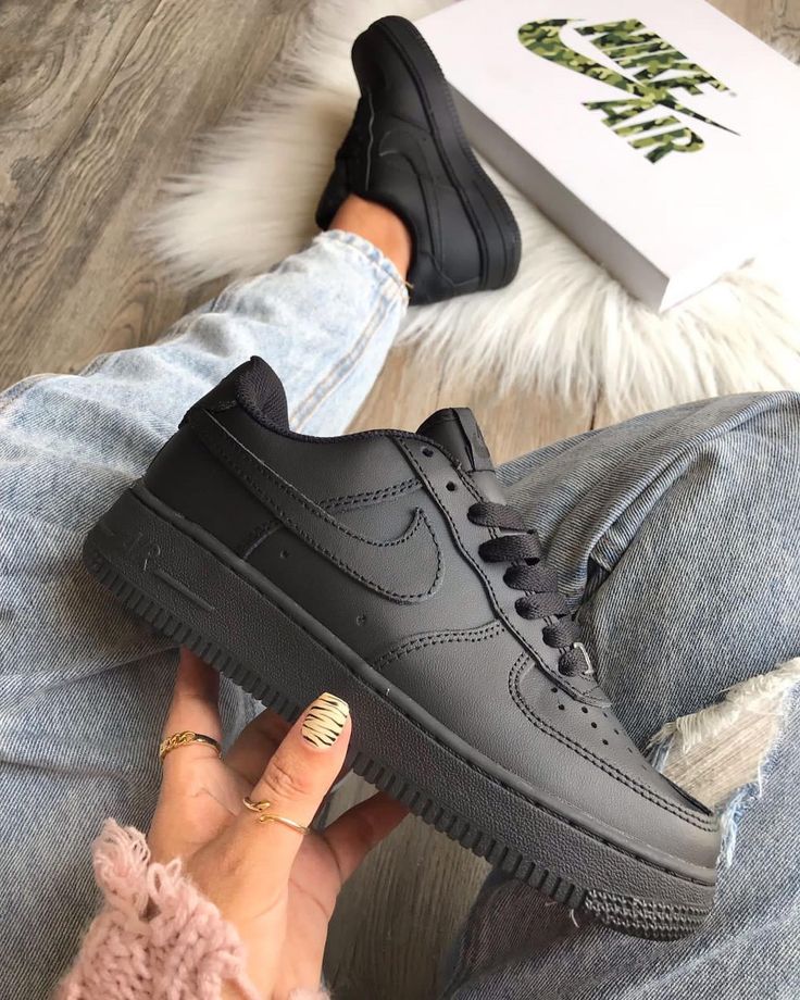 FIRST COPY Nike Airforce 1 Low Black For Women - Image 2
