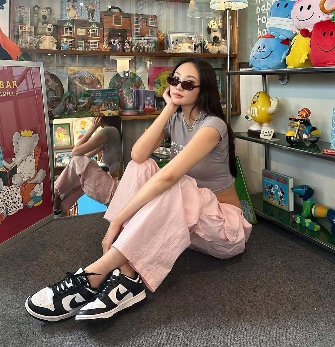 FIRST COPY Nike SB Dunk low Panda Black - Image 5