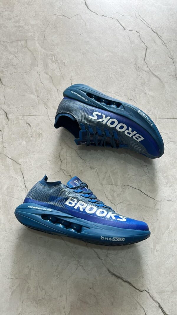 First Copy Brooks Elite 5 Running Shoes - Image 2