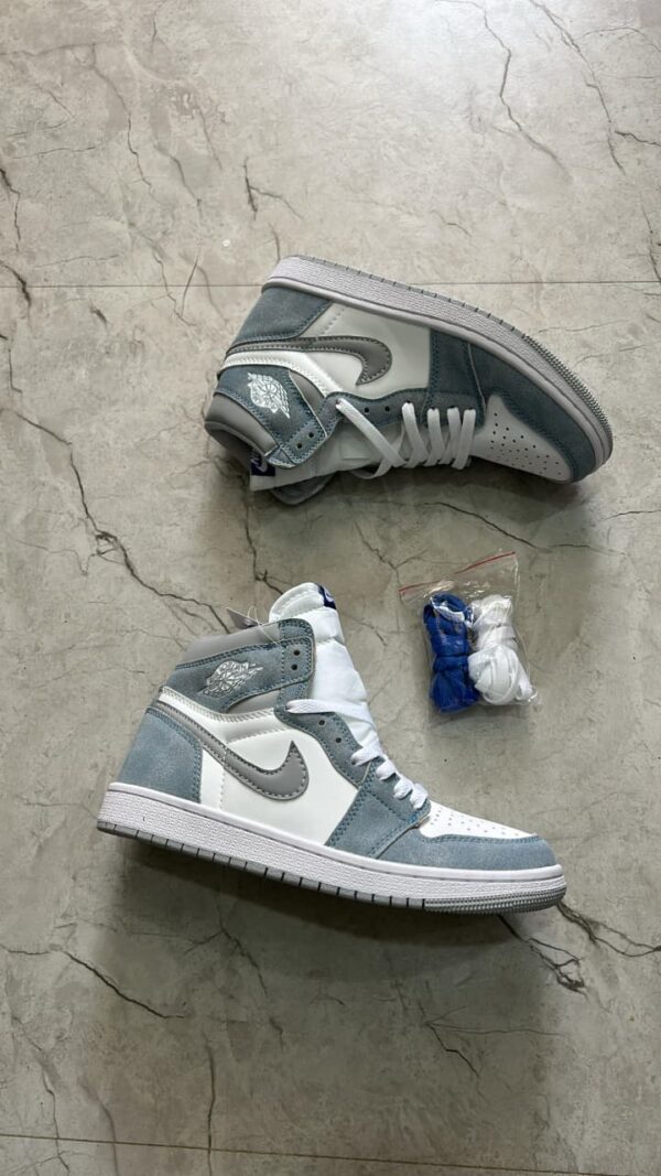 First Copy Nike Air Jordan One - Image 4