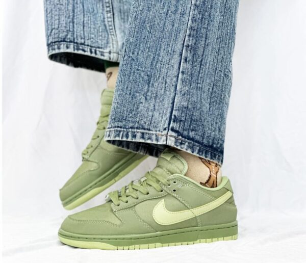 First Copy Nike SB Dunk Oil Aura Green - Image 4