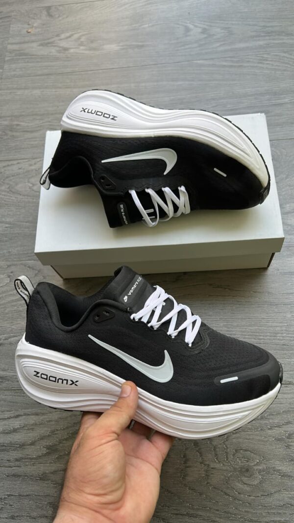 First Copy Nike Vomero Plus
