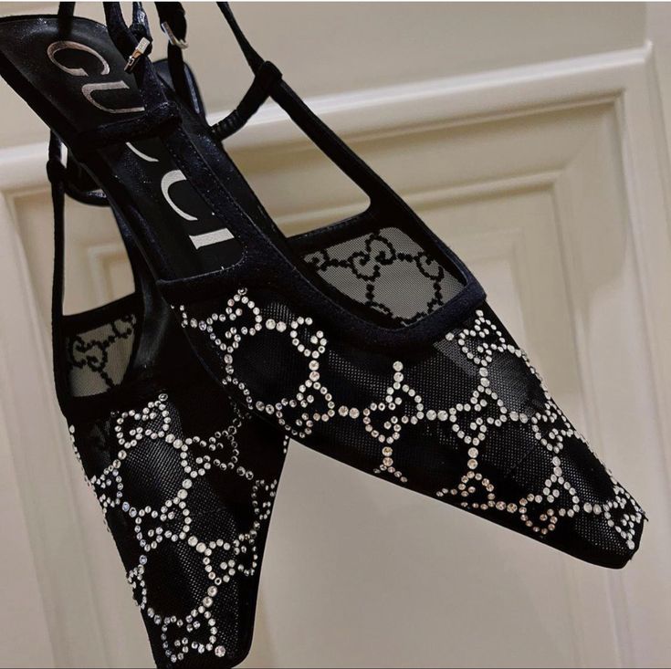 First Copy Gucci GG Crystal Slingback Pump - Image 3