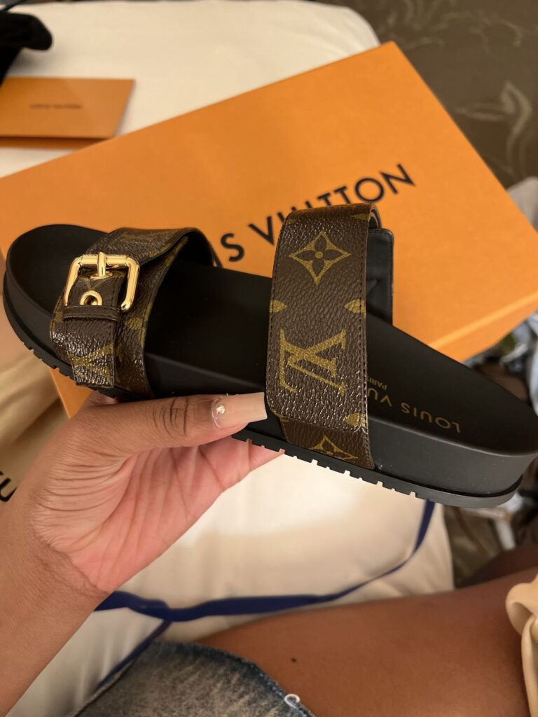First Copy Louis Vuitton Sandals (2)