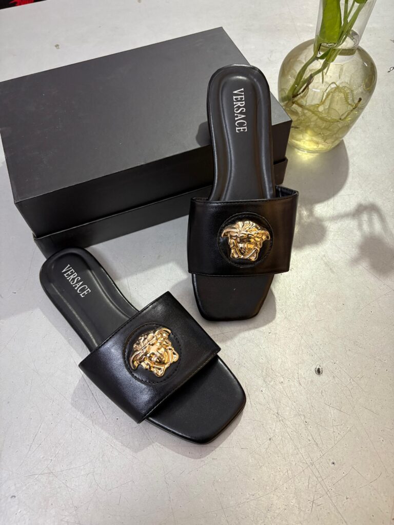 First Copy Versace Medusa Flats (3)