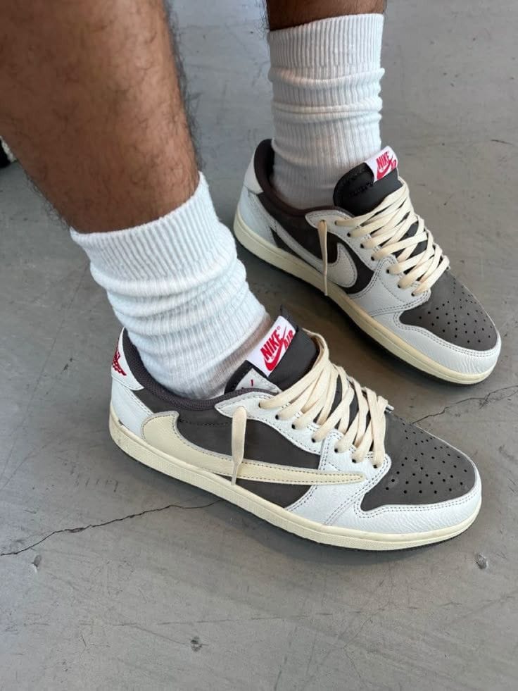 First Copy Nike Air Jordan Travis Scott Low - Image 2